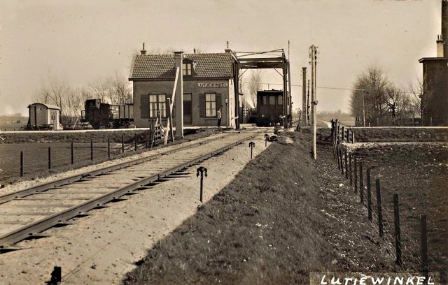 158 Mientweg. Tramstation. 1910  640x480