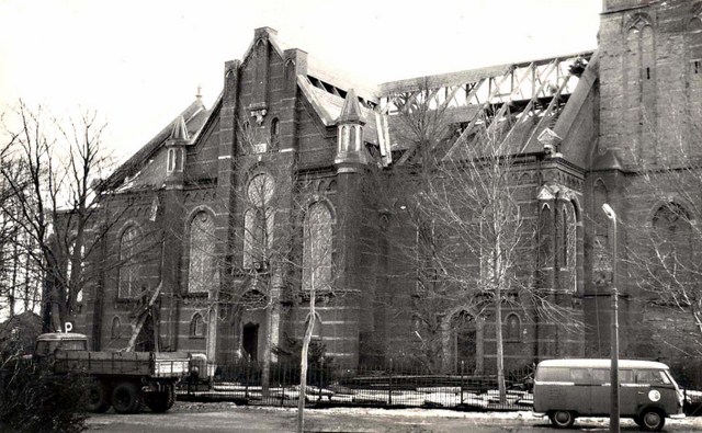 366 Slopen van de N.H. Kerk eind Februari 1963 640x480