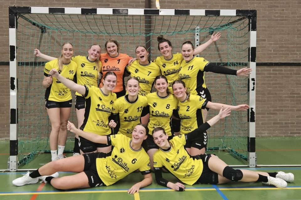 598077777 1409551774194666 7469061758668484061 nbbb