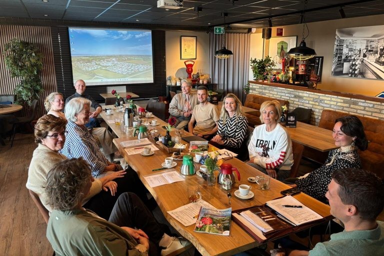 b8b37d6c e676 4552 a93d e2f15a7b8f5bbbb