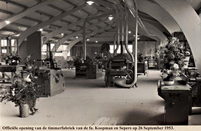 049 Schulpweg. Timmerfabriek. 1953 640x480