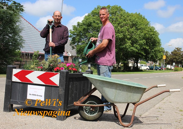 IMG 1976aa-BorderMaker