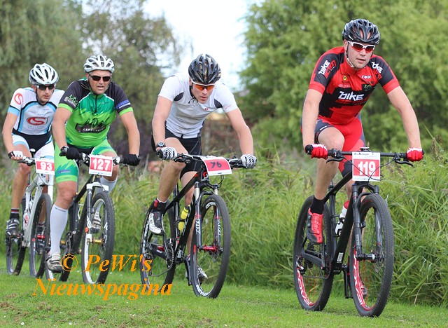 IMG 2960aa-BorderMaker