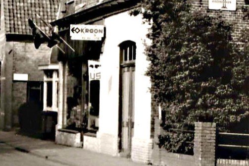 090 Dorpsstraat. Otjes bb