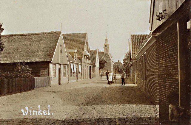 224 Rechts huis 2 was later bakker Ruiter. 1910 640x480