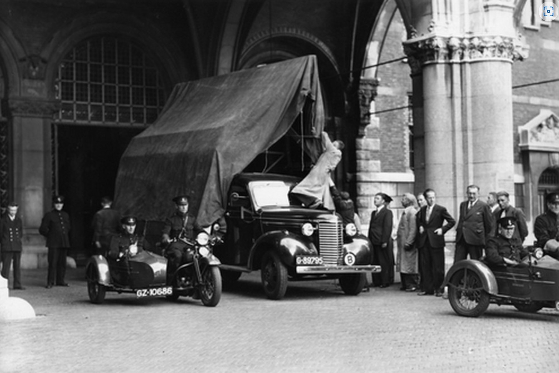 VANUIT RIJKSMUSEUM IN EIND 1939bbb