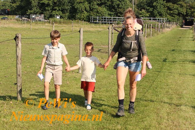 IMG 7332bb BorderMaker