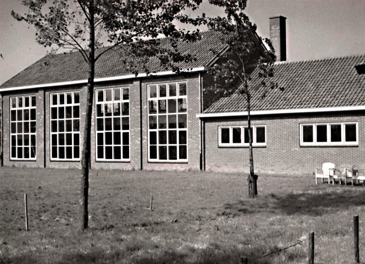 183 Dorpsstraat 146. School sportgebouw. 1959 a