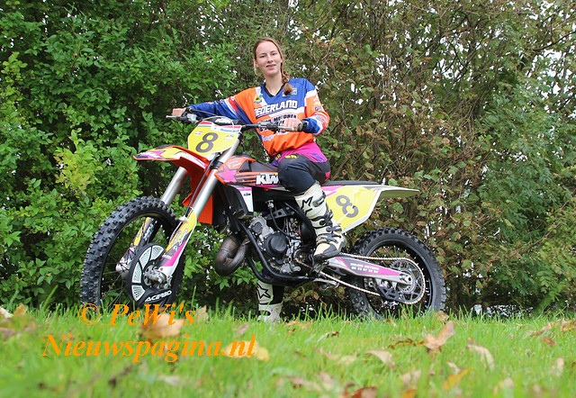 Pagina 54 55 Jolien Mulder 001 BorderMaker