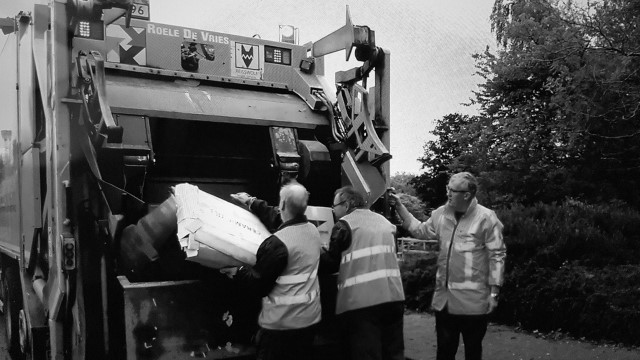 2016papieraktie1aa Custom